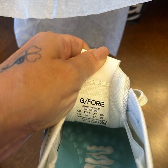 G/Fore women’s MG4X2 Knit Golf Cross Trainer - Picture 10 of 12